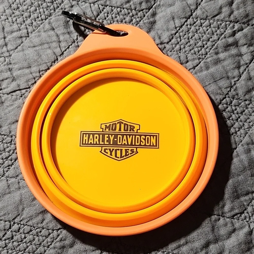 Portable, collapsible dog water bowl - Picture 1 of 5